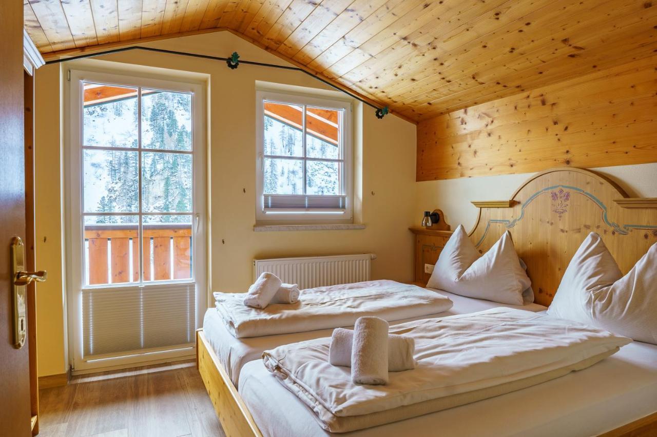 Hubertus Alpine Living Aparthotel 4*