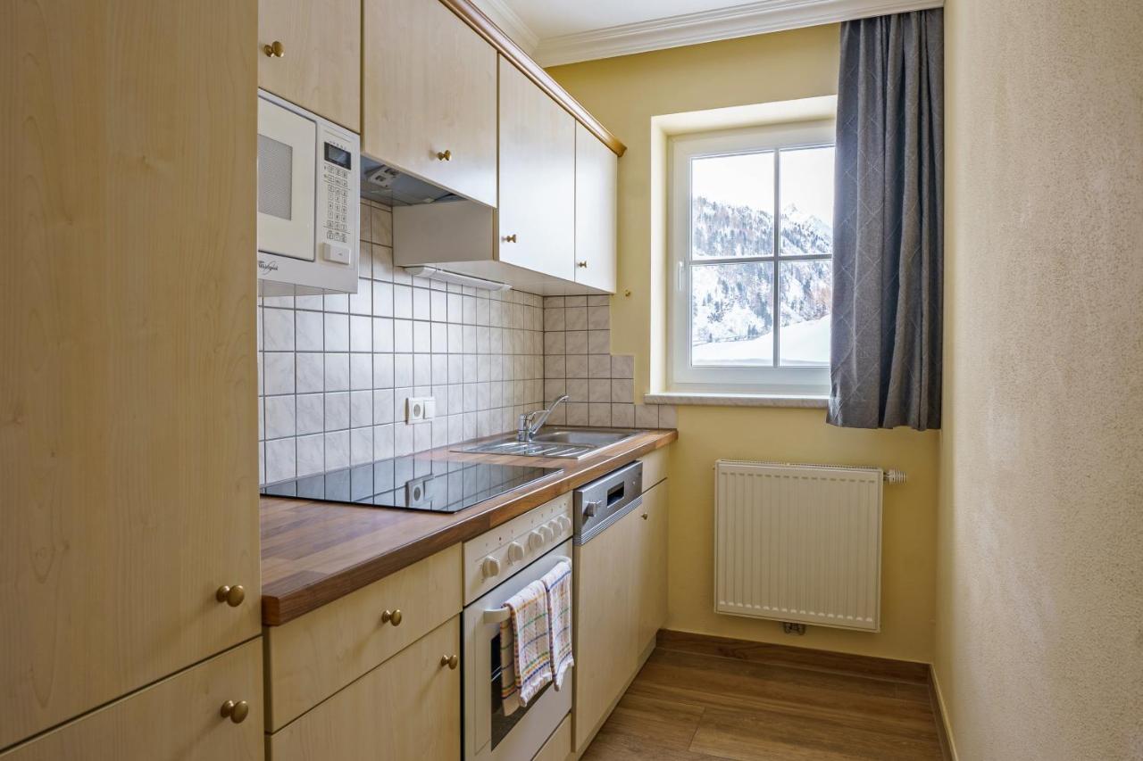 Aparthotel Hubertus Alpine Living 4*